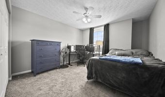 43 Burroughs Dr, Ashville, OH 43103