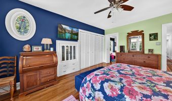 2051 W LIVINGSTON St, Allentown, PA 18104