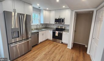 1050 BRIGHTLEAF Dr, Arnold, MD 21012