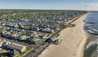 39 E End Ave, Avon By The Sea, NJ 07717