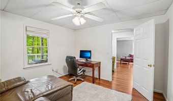 706 Braidwood Rdg NW, Acworth, GA 30101
