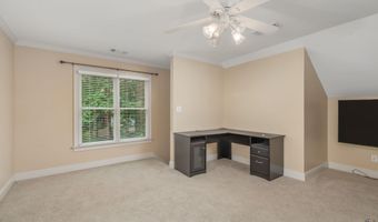 124 Westchester Dr, Macon, GA 31210