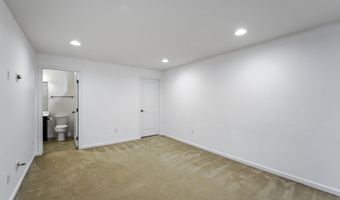 23 AVALON Ave, Barnegat, NJ 08005