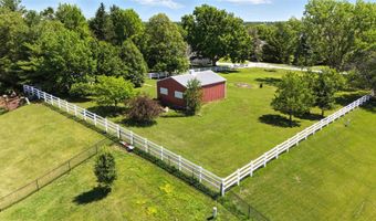 1404 Nile Kinnick Dr S, Adel, IA 50003