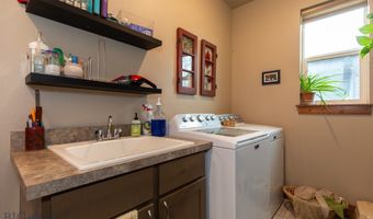 1005 Las Campanas, Belgrade, MT 59714