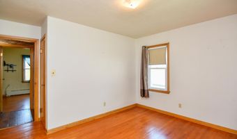 303 CHURCH St, Algoma, WI 54201