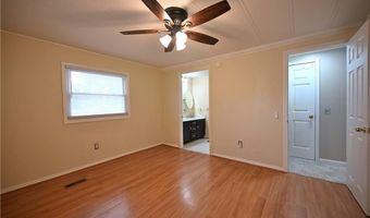 8684 Cunningham Sarles Rd, Borden, IN 47106