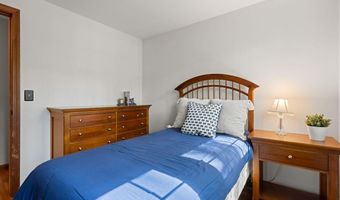 12 Lord Jeffrey Dr, Amherst, NH 03031