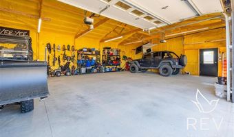 40 Absoraka Dr, Cody, WY 82414