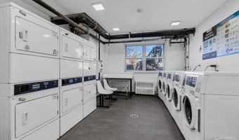 10 Ocean Blvd 4D, Atlantic Highlands, NJ 07716