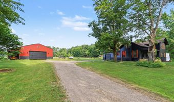 172 26th St, Allegan, MI 49010