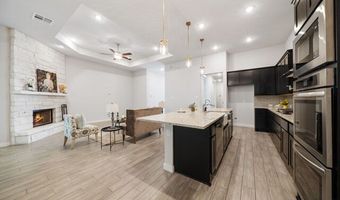 136 Wildrose Hl, Boerne, TX 78006