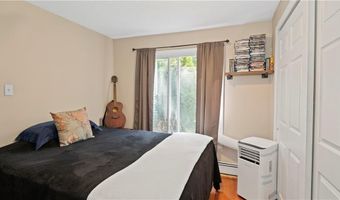 608 Black Plain Rd, North Smithfield, RI 02896