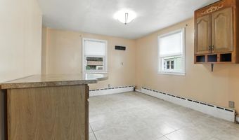 34 Gilbert Ave, Bloomfield, CT 06002