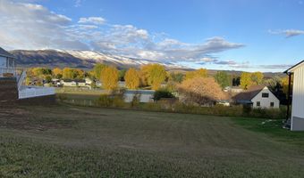 5 Black Mountain Dr, Dayton, WY 82836