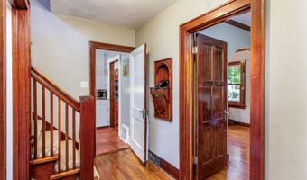 1019 Harding Ave, Ames, IA 50010