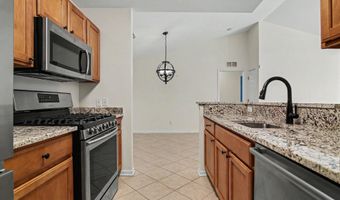 951 Addington Ln 135, Ann Arbor, MI 48108