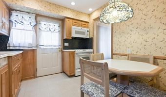 144 Hughes Pl, Albertson, NY 11507