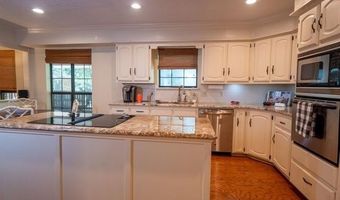 2717 Ridgeway St, Ardmore, OK 73401