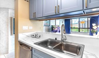5333 Likini St 1110, Honolulu, HI 96818