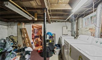 106 Providence Ave, East Providence, RI 02915