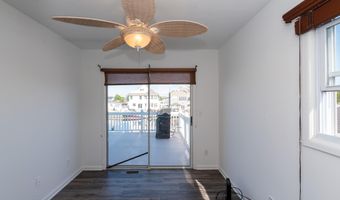 73 Carlyle Dr, Bayville, NJ 08721