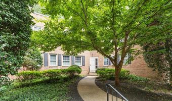 5001 10TH St S #5, Arlington, VA 22204