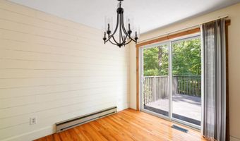 75 LUMBER Ln, Barboursville, VA 22923