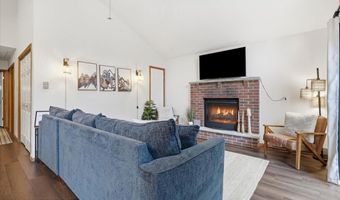 10 Lenape Trl, Albrightsville, PA 18210