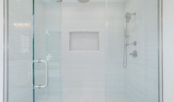 5532 JOHNSON Ave, Bethesda, MD 20817