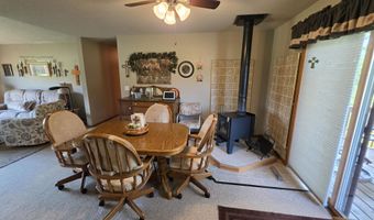 12867 E Pleasant Valley Dr, Aberdeen, SD 57401