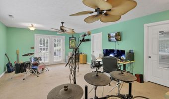 8175 Vore Ridge Rd, Athens, OH 45701