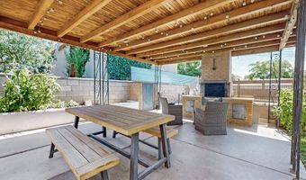 411 Tulane Dr SE, Albuquerque, NM 87106