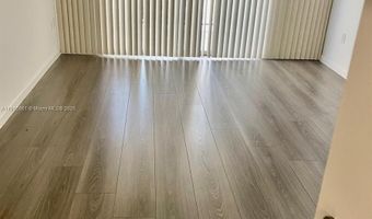 2750 NE 183rd St 906, Aventura, FL 33160