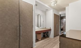 3111 Bel Air Dr 4G, Las Vegas, NV 89109