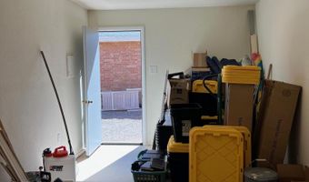 254 W La Cuesta Dr, Benson, AZ 85602