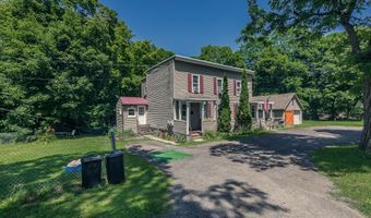22-24 Hewitt St, Amsterdam, NY 12010