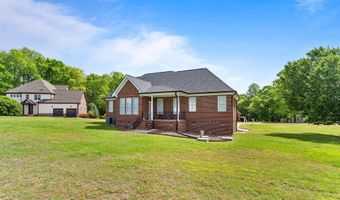 105 Pinecrest Dr, Angier, NC 27501