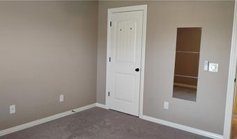 1911 Cypress St, Bentonville, AR 72713