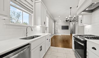306 Saint Thomas Ln, Baton Rouge, LA 70806