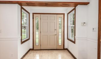 6 Caye Rd, Danbury, CT 06811