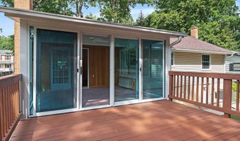 1008 HARBOR Dr, Annapolis, MD 21403
