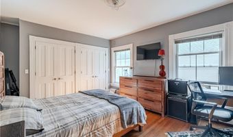 1291 Narragansett Blvd 4, Cranston, RI 02905
