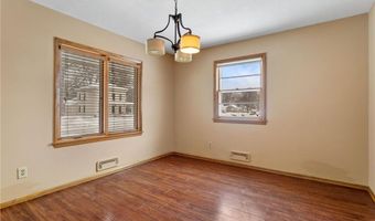 718 Jackson St, Anoka, MN 55303