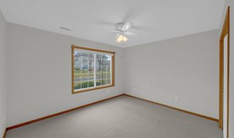 3702 NE Sycamore Ln, Ankeny, IA 50021