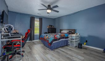 2515 E Primrose Ln, Altamont, IL 62411