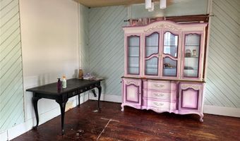 711 E Walnut St, Altus, OK 73521