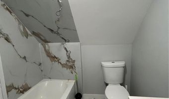 78 W 51ST St 2, Bayonne, NJ 07002