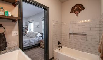 1005 Buffalo Ct, Abernathy, TX 79311