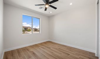 3244 Sidewheel Dr, Bullhead City, AZ 86429